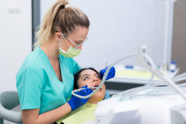 Best Emergency Tooth Extraction in Euharlee, GA